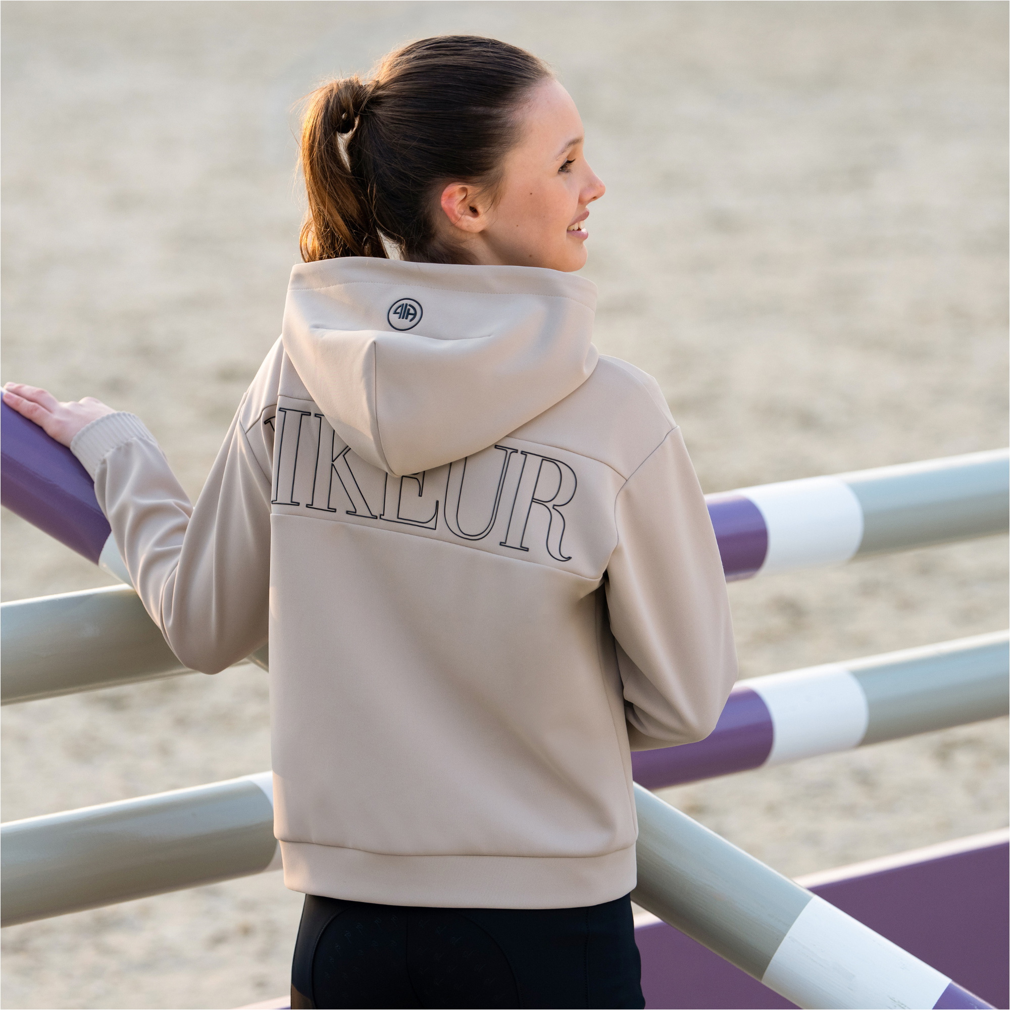 2025 Pikeur Damen Pikeur Hoody Jacke 828200 292 050 - Almond